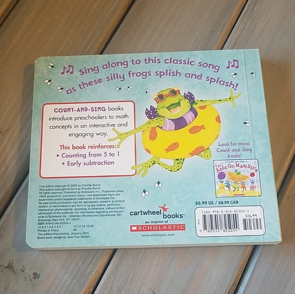 ✖SOLD✖Five Green Speckled Frogs Book - Picture 3 of 3